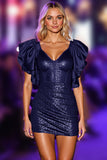 Robe moulante marine scintillante avec manches à volants
