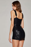 Robe courte moulante noire scintillante pour les retrouvailles