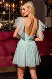Robe de retour à la maison froncée verte à manches courtes