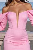 Robe moulante à manches longues rose à épaules dénudées