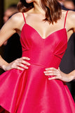 Une ligne de bretelles spaghetti rouges Mini robe de bal