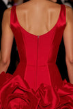 Col V rouge Une Robe De Retrouvailles Avec Des Fleurs 3D