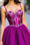 Robe spaghetti perlée violet foncé Mini robe de bal