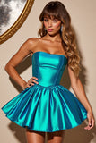 Robe bustier bleu métallisé pour les retrouvailles