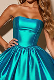 Robe bustier bleu métallisé pour les retrouvailles