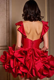 Robe de bal à volants rouges à plusieurs niveaux avec perles