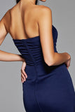 Robe moulante bustier bleu marine pour les retrouvailles