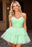 Robe de retour à la maison sans bretelles verte avec perles