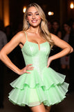Corset vert Une Robe De Retrouvailles Lignes Avec Perles
