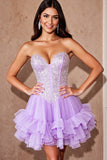 Robe de bal lilas à volants scintillante sans bretelles avec paillettes