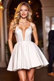 Robe de retour à la maison à paillettes blanches