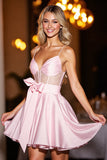 Robe courte de bal en satin corset rose avec noeud