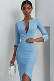 Robe de travail midi moulante à col en V bleu ciel