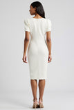 Robe de travail moulante blanche avec boutons