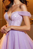 Robe de bal à épaules dénudées de perles scintillantes