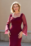 Robe mère de la mariée en mousseline de soie de soie bordeaux à manches longues