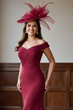 Robe de mère de mariée sirène bordeaux à épaules dénudées