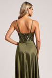 Robe de demoiselle d’honneur en satin à paillettes olive avec fente