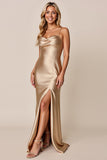 Robe de demoiselle d’honneur en satin à col bénitier en or avec fente