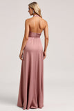 Robe de demoiselle d’honneur en satin rose licol