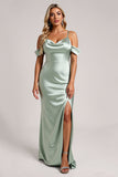 Robe de demoiselle d’honneur longue en satin vert sauge à épaules dénudées avec fente