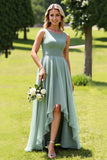 Mousseline de soie vert sauge Une ligne haut-bas Robe de demoiselle d’honneur avec volants