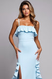 Robe de demoiselle d’honneur à volants bleu ciel avec fente