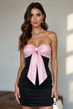 Robe moulante noire sans bretelles pour les retrouvailles