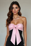 Robe moulante noire sans bretelles pour les retrouvailles