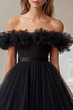 Noir Une ligne d’épaule dénudée Tulle Robe formelle à volants