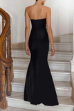 Robe formelle sans bretelles noire et blanche