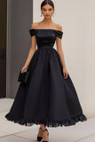 Robe formelle noire à épaules dénudées