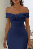 Robe longue formelle à épaules dénudées bleu marine