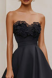 Satin Noir Sans Bretelles Une Ligne Robe Longue Formelle