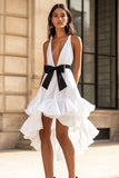 Robe courte de graduation à volants en satin blanc et noir avec noeud