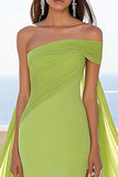 Robe formelle verte sirène à épaules dénudées avec banderole