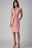 Robe de travail moulante rose à col en V