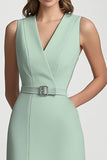 Robe de travail moulante à col en V vert menthe avec ceinture