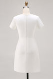 Robe de travail plissée ivoire à manches courtes
