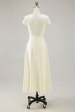 Robe longue de travail en satin une ligne à col bateau