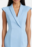 Robe de travail courte moulante à revers en satin bleu ciel avec fente