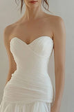 Robe courte de graduation en mousseline de soie blanche