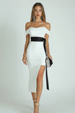 Robe moulante moulante asymétrique de graduation en satin blanc et noir