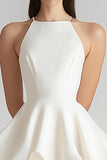 Robe courte de graduation en mousseline de soie ivoire simple
