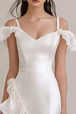 Robe de fiançailles asymétrique à volants à épaules dénudées