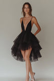 Petite robe noire en tulle à volants