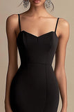 Robe mi-longue à volants sirène noire