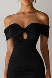 Robe de graduation midi moulante noire avec trou de serrure