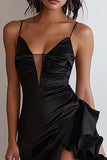 Robe de cocktail à volants à bretelles spaghetti noires