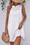 Robe d’été courte blanche à une ligne